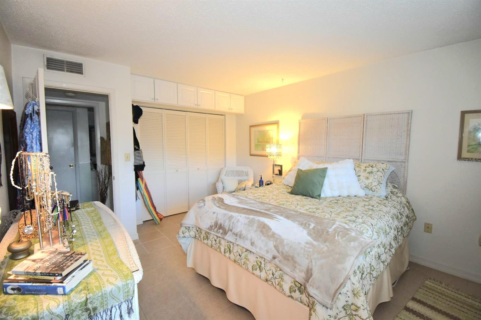 HEATHER LAKE APTS CONDO - Residential