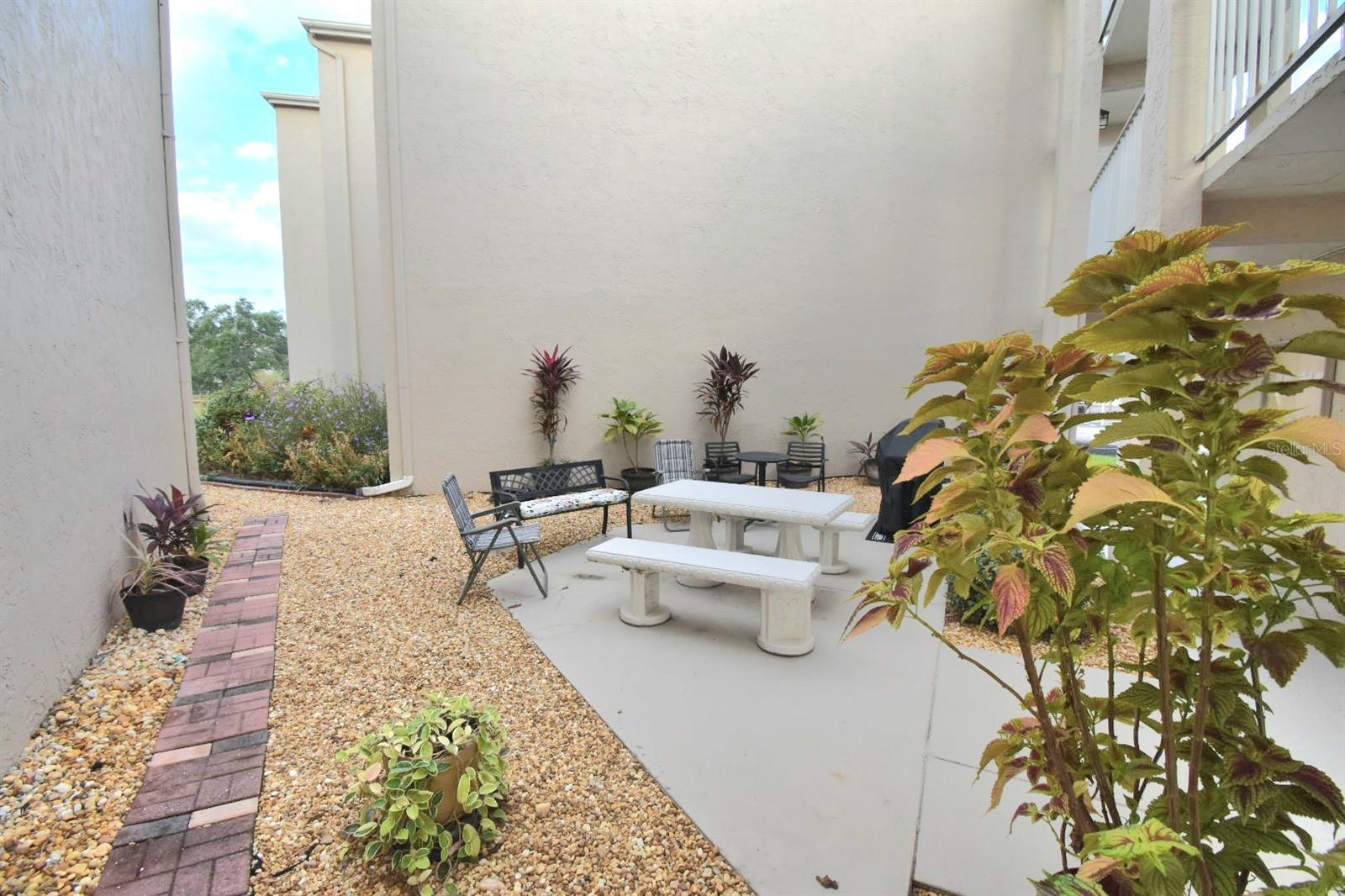 HEATHER LAKE APTS CONDO - Residential