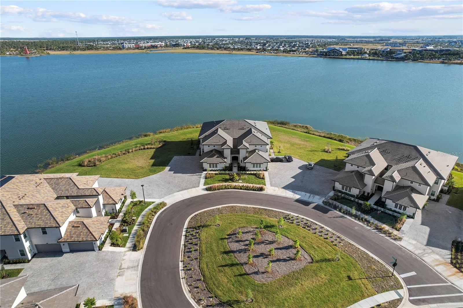 WILLOWGREEN - Residential