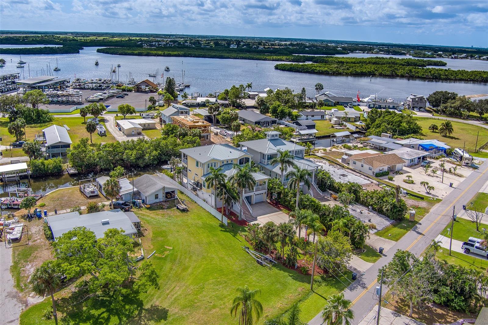 SHELL POINT 1ST ADD - Residential