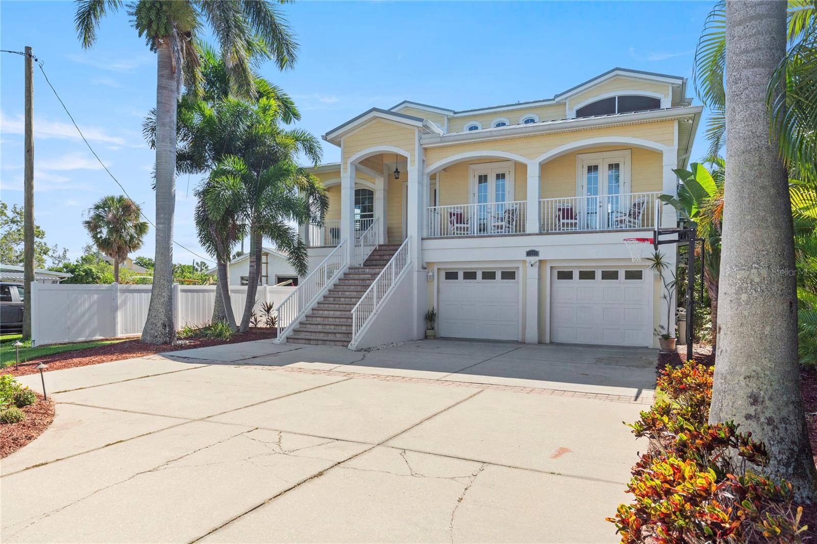 3523 W SHELL POINT ROAD