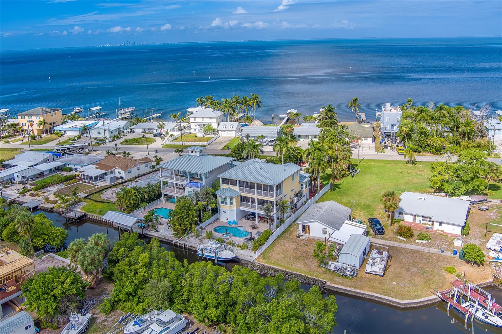 SHELL POINT 1ST ADD - Residential