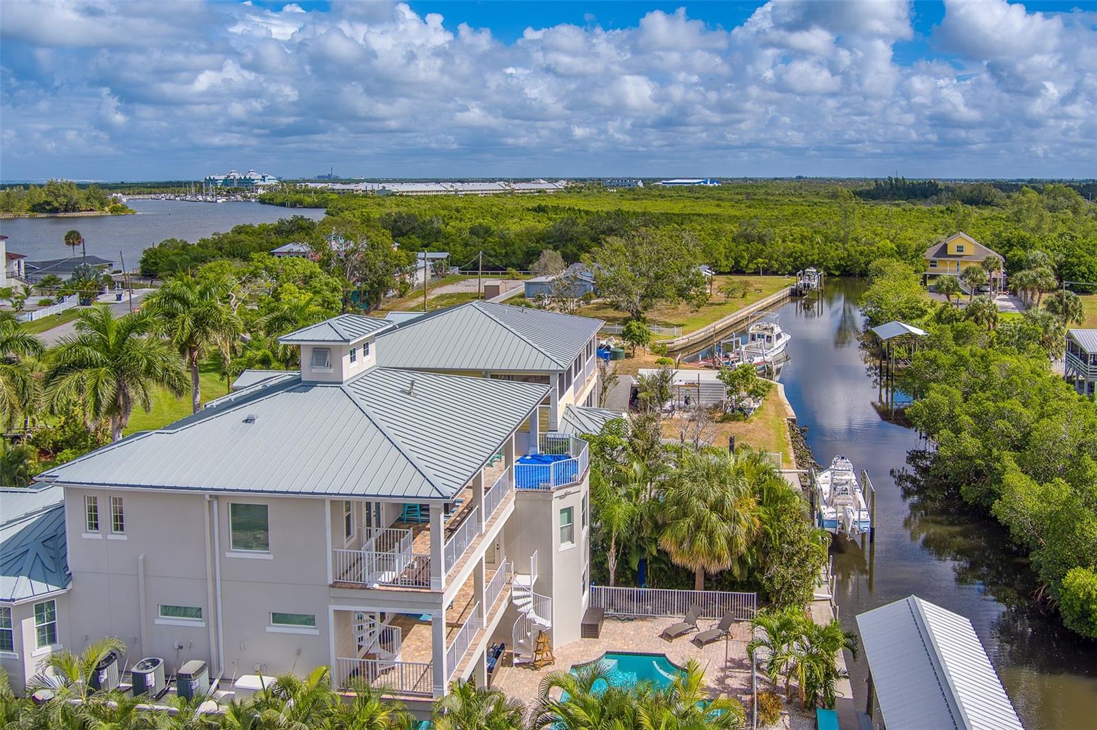 SHELL POINT 1ST ADD - Residential