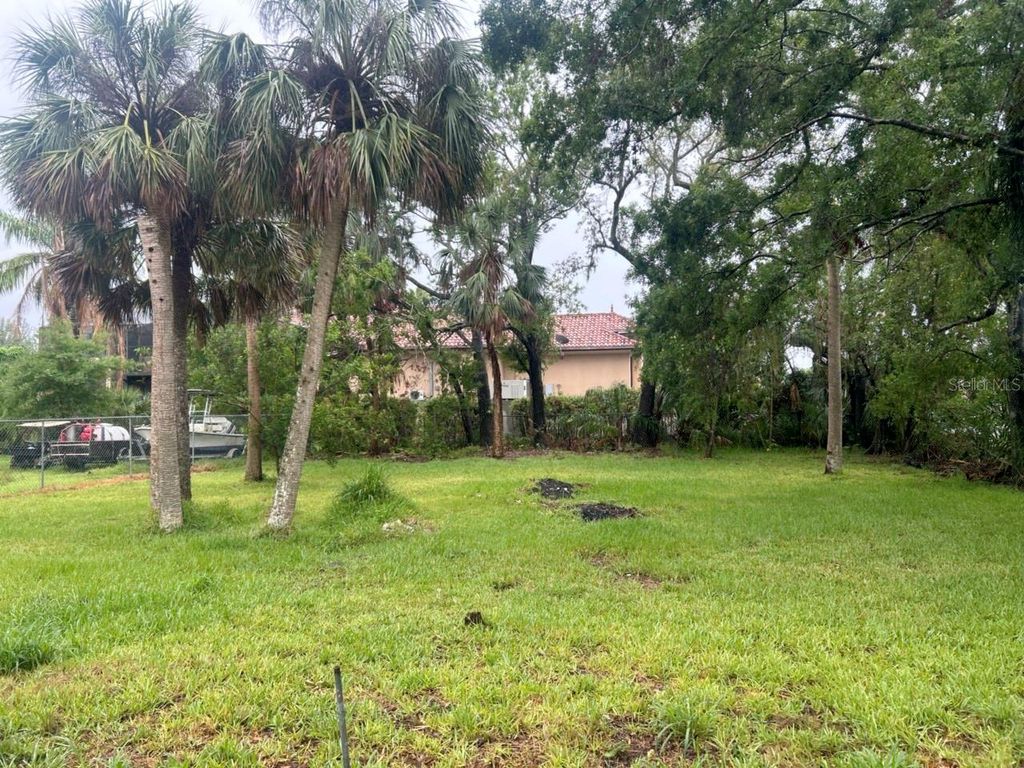 Photo of 310 2nd Avenue NW, Ruskin, FL 33570 (MLS # TB8384928)