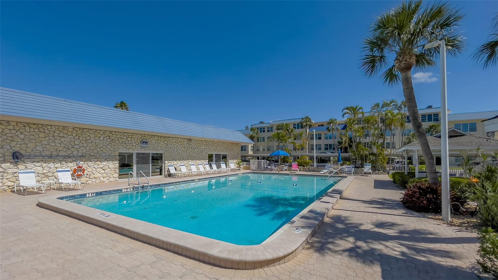 BEACH HARBOR CLUB - Residential