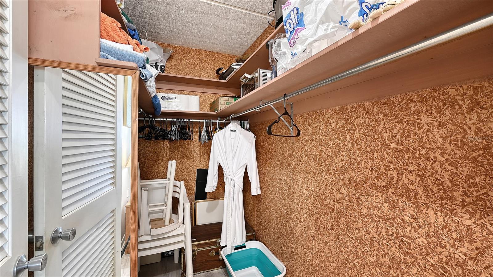 BEACH HARBOR CLUB - Residential