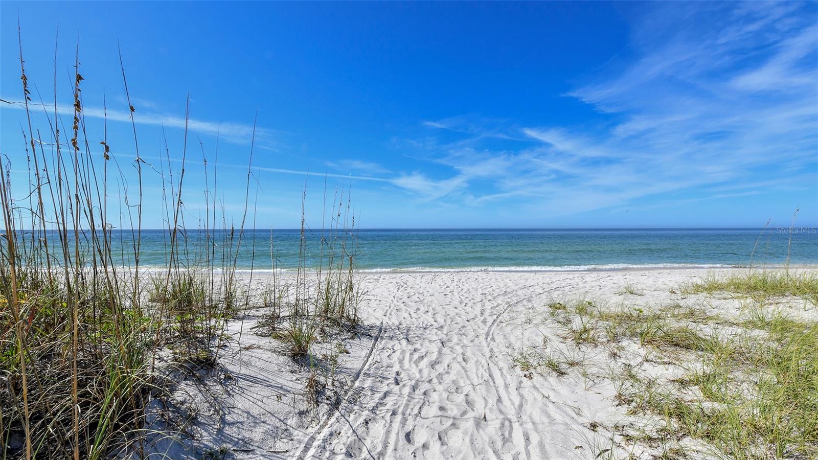 BEACH HARBOR CLUB - Residential