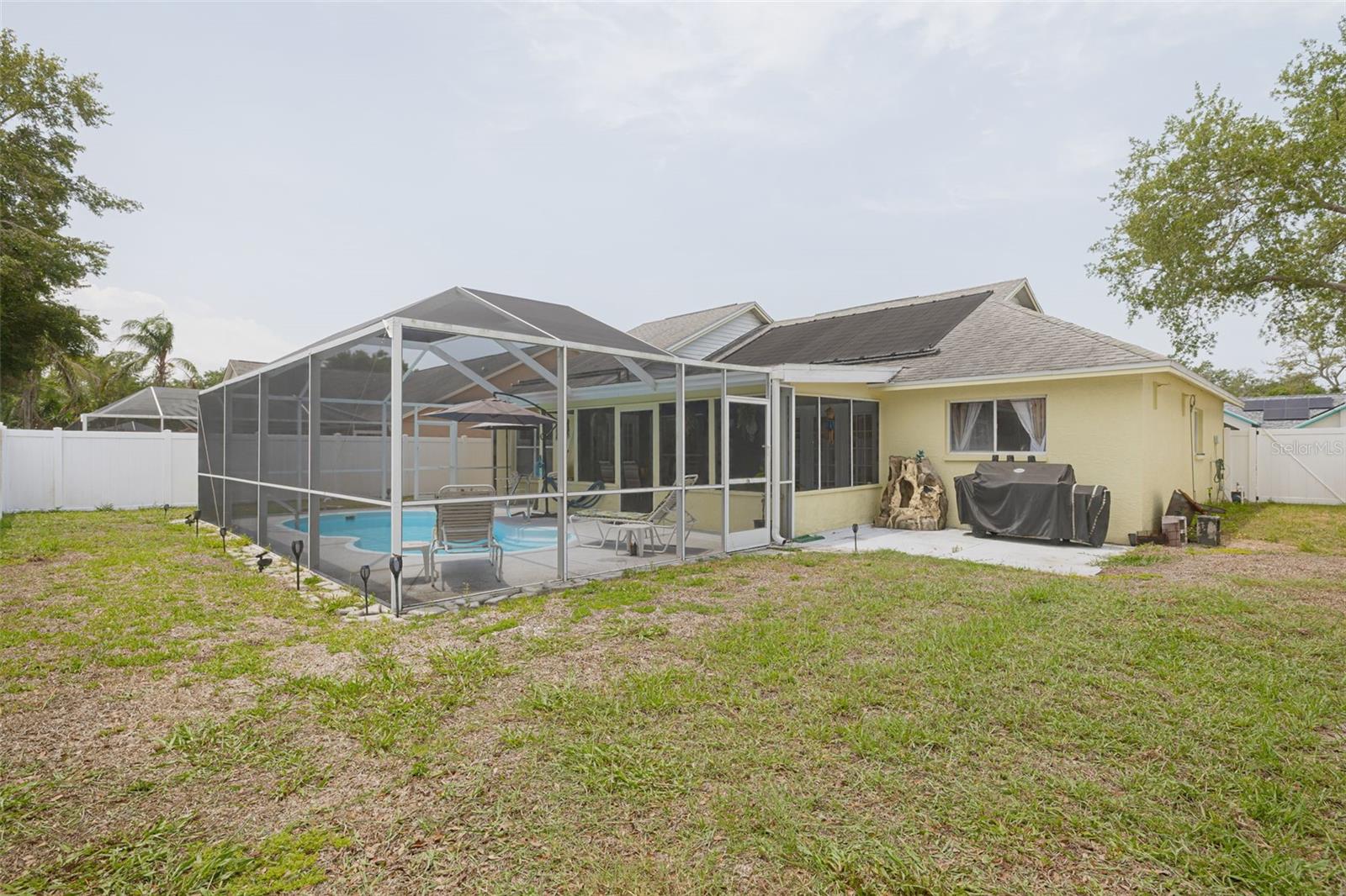BECKETT BAY - Residential