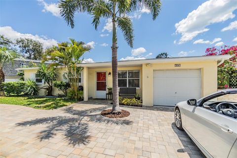 751 BAYSHORE DRIVE TARPON SPRINGS FL 34689