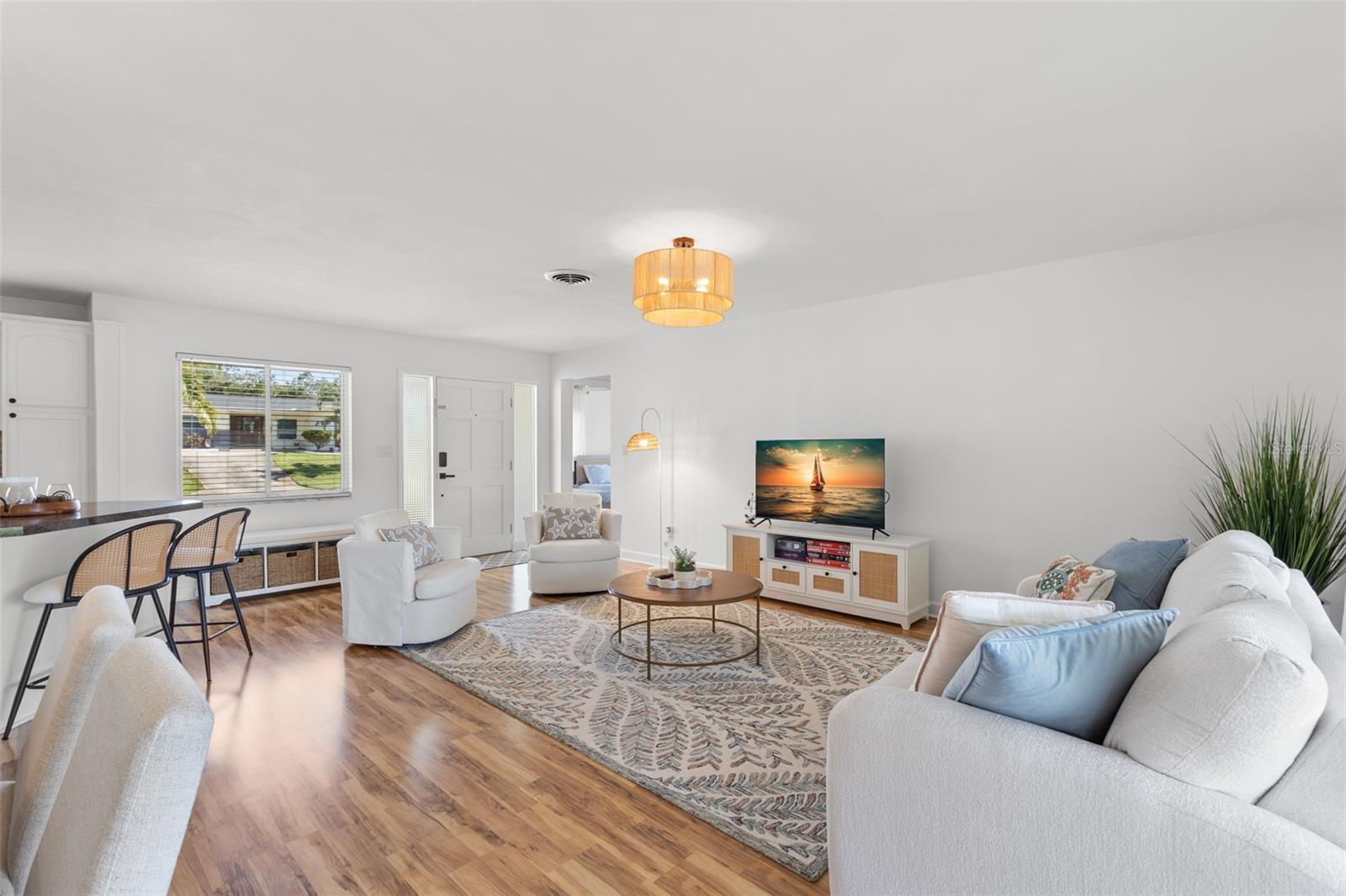 HARBOR HILLS - Residential Lease