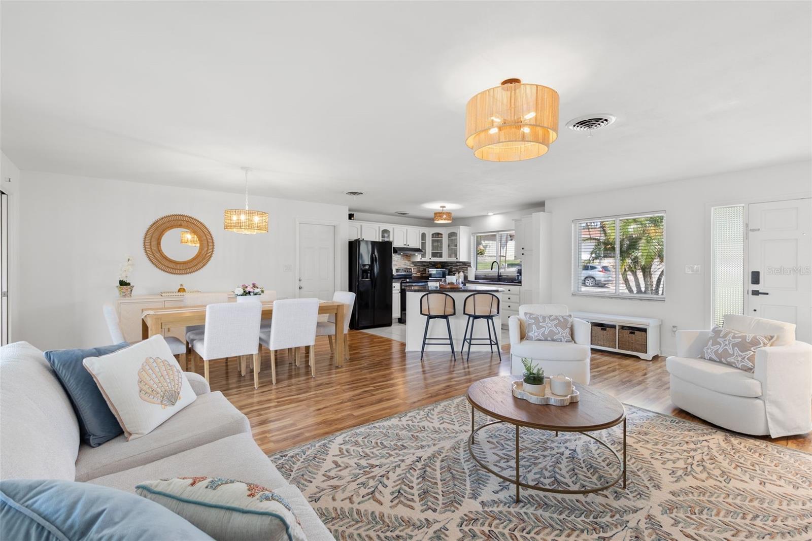 HARBOR HILLS - Residential Lease