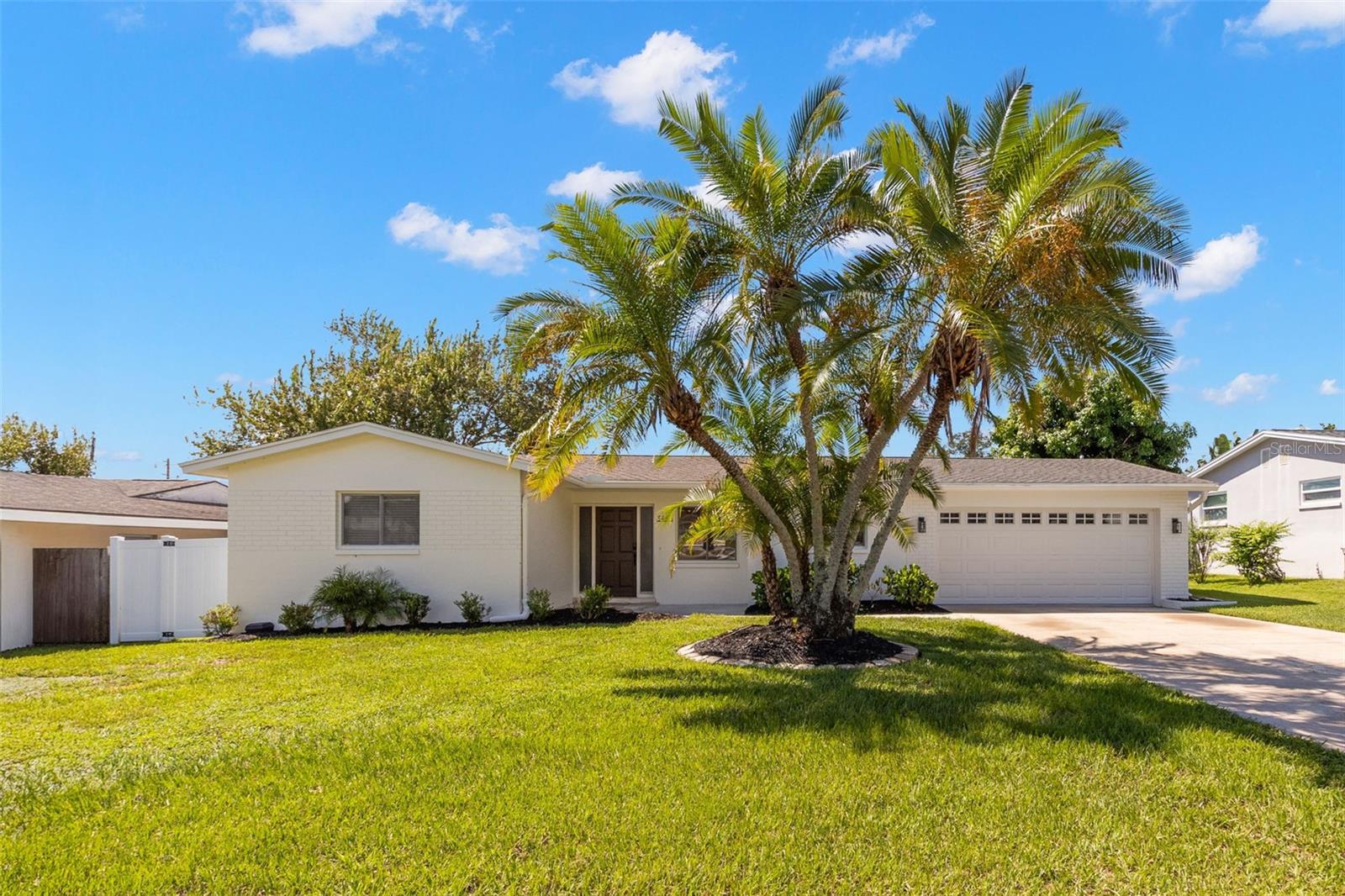 HARBOR HILLS - Residential Lease