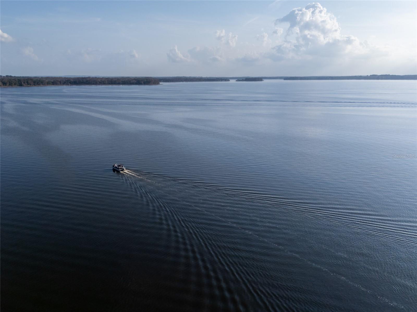 LAKE HARRIS HIGHLANDS SUB - Residential