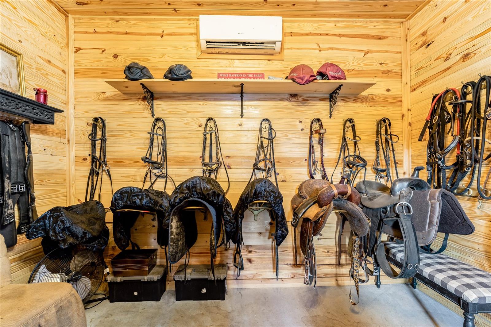 LAKE HARRIS HIGHLANDS SUB - Residential