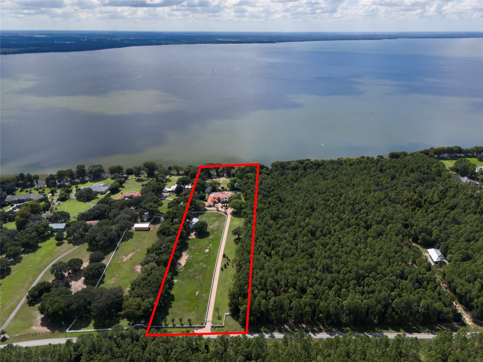 LAKE HARRIS HIGHLANDS SUB - Residential