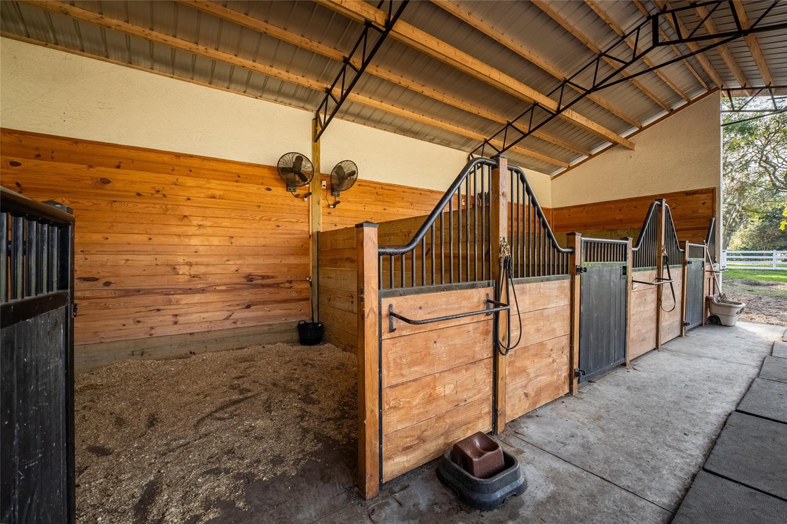 LAKE HARRIS HIGHLANDS SUB - Residential