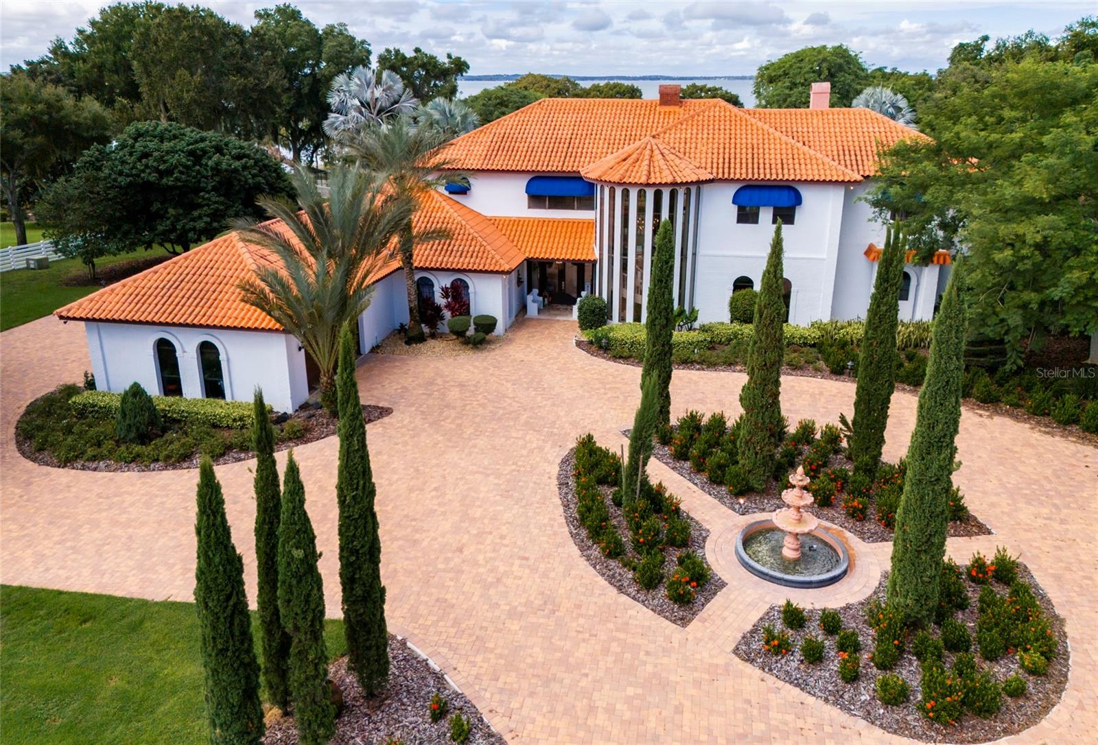 LAKE HARRIS HIGHLANDS SUB - Residential