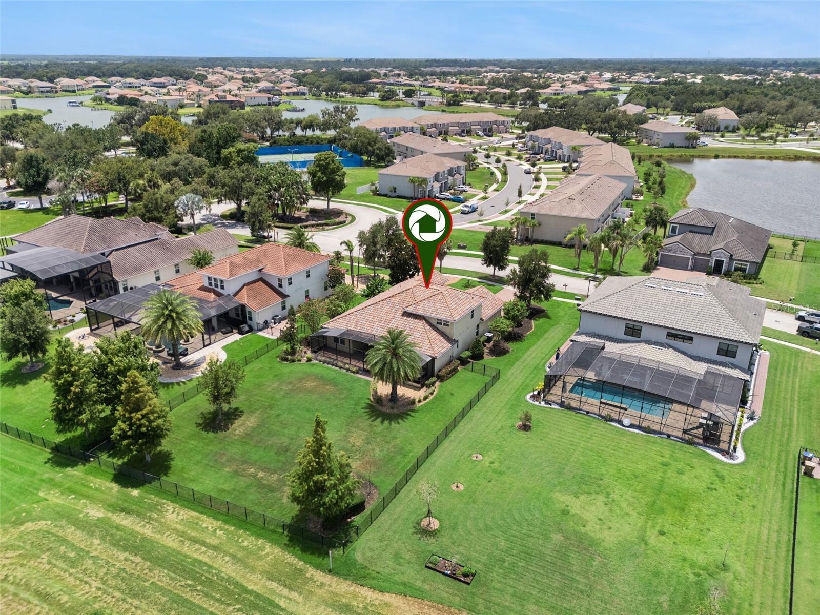1511 GATEWAY LANE