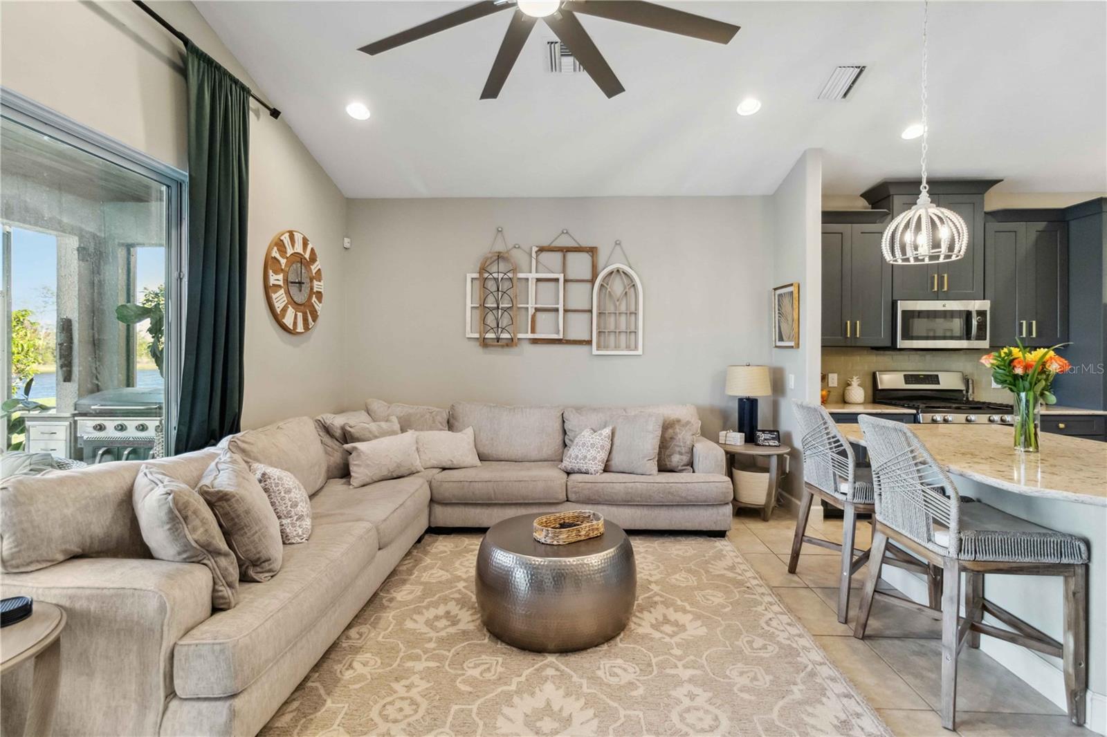 ARBOR LAKES ON PALMER RANCH - Residential