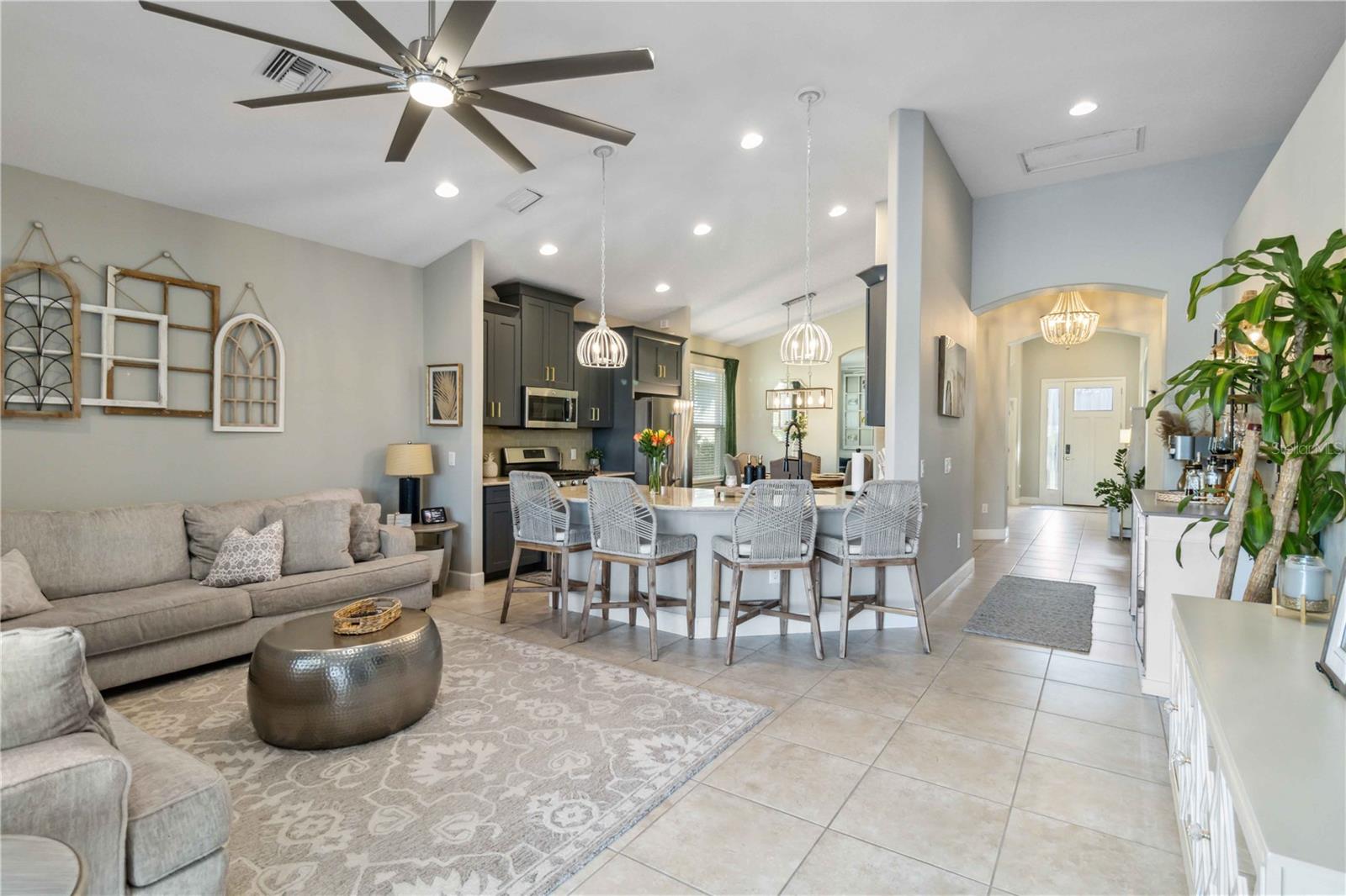 ARBOR LAKES ON PALMER RANCH - Residential