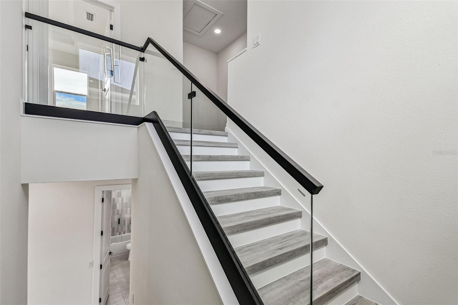 MAC FARLANE PARK - Residential