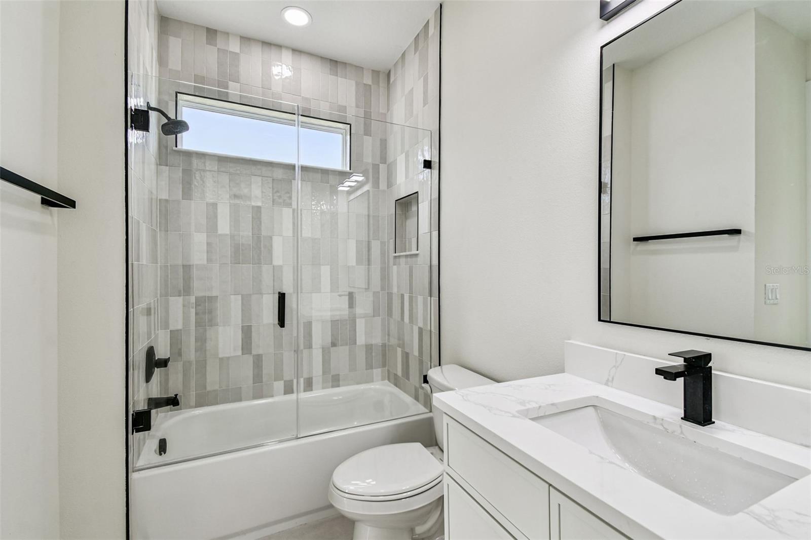 MAC FARLANE PARK - Residential