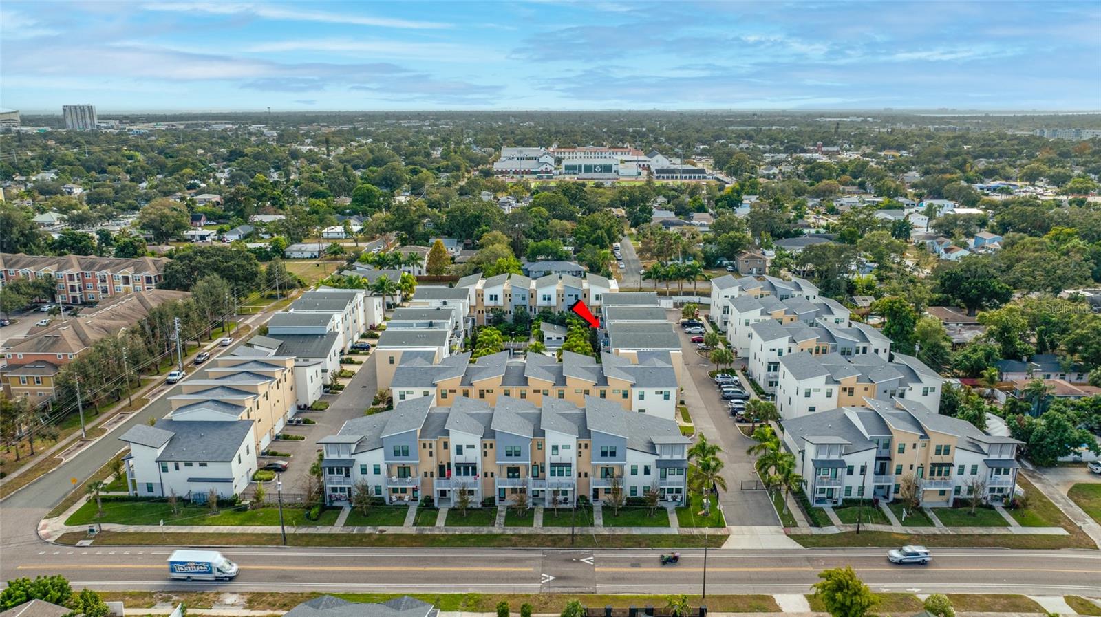 UPTOWN KENWOOD TOWNHOMES - Residential