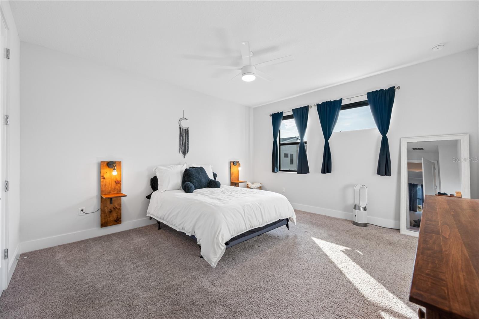 UPTOWN KENWOOD TOWNHOMES - Residential