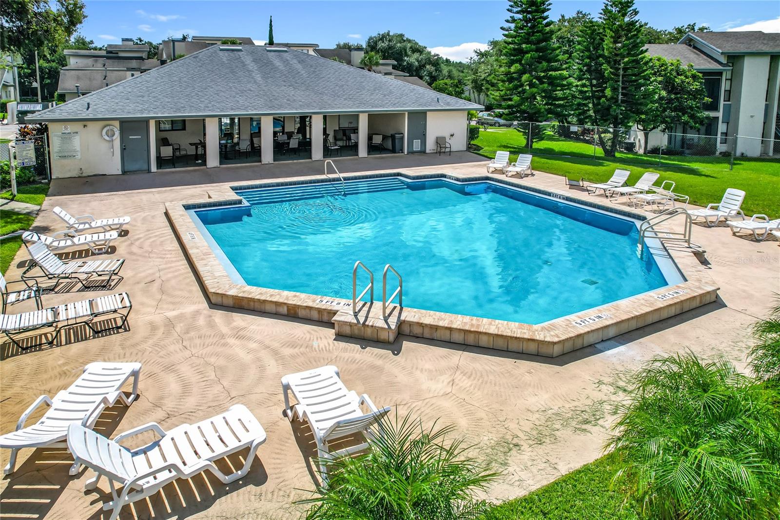PARK LAKE #2 - Residential