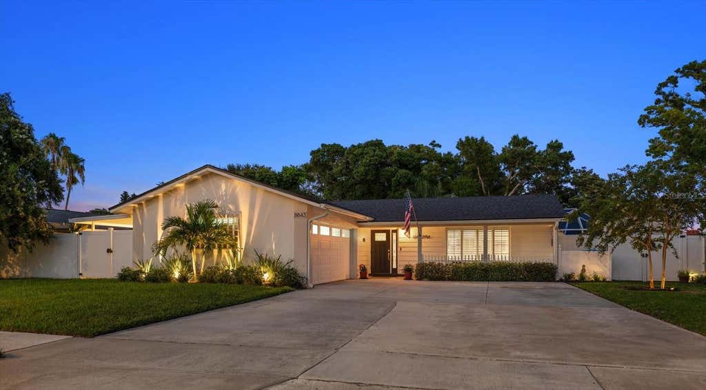 Photo of 8843 117th Street, Seminole, FL 33772 (MLS # TB8536469)