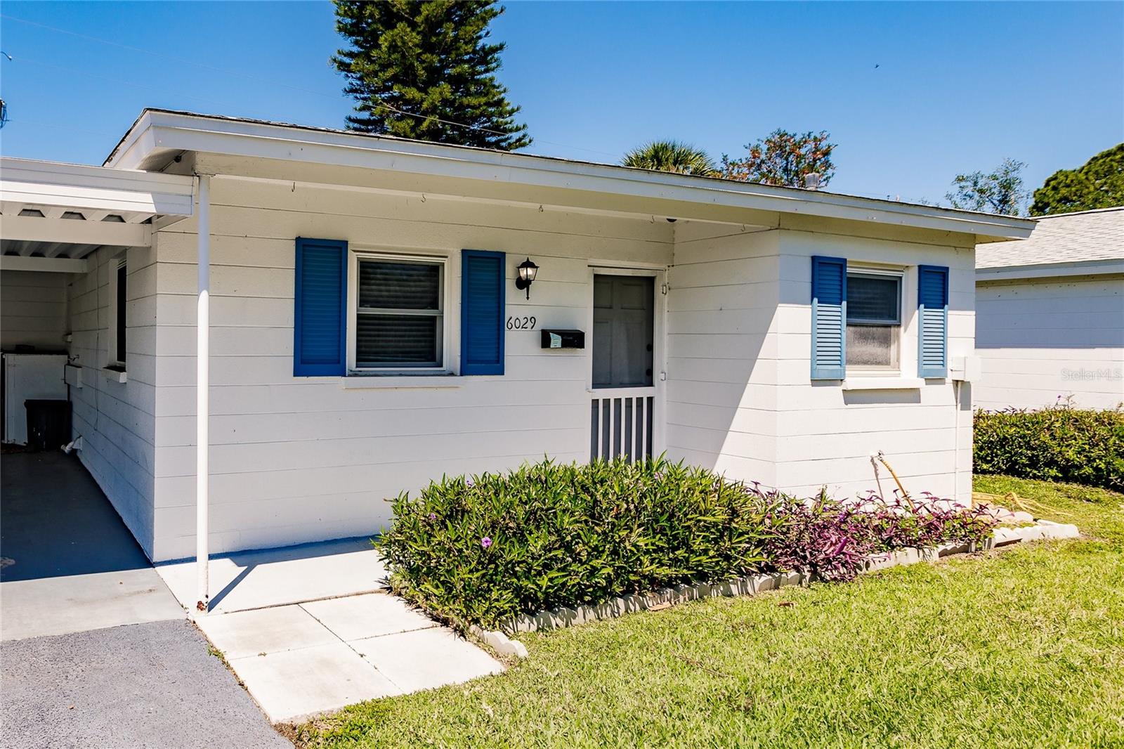 6029 LILLI WAY 6029