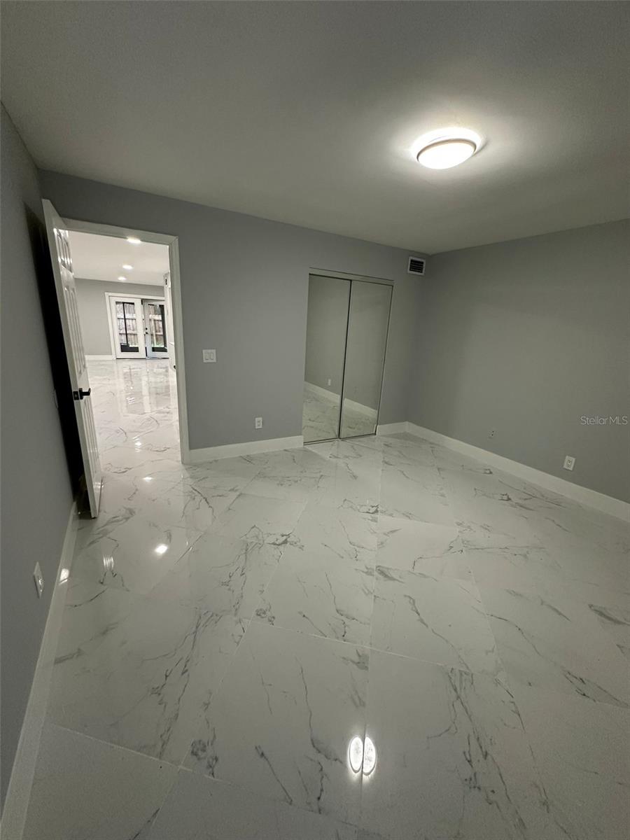 WHISPERING  PINES - Residential