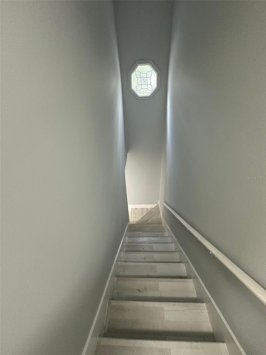 WHISPERING  PINES - Residential