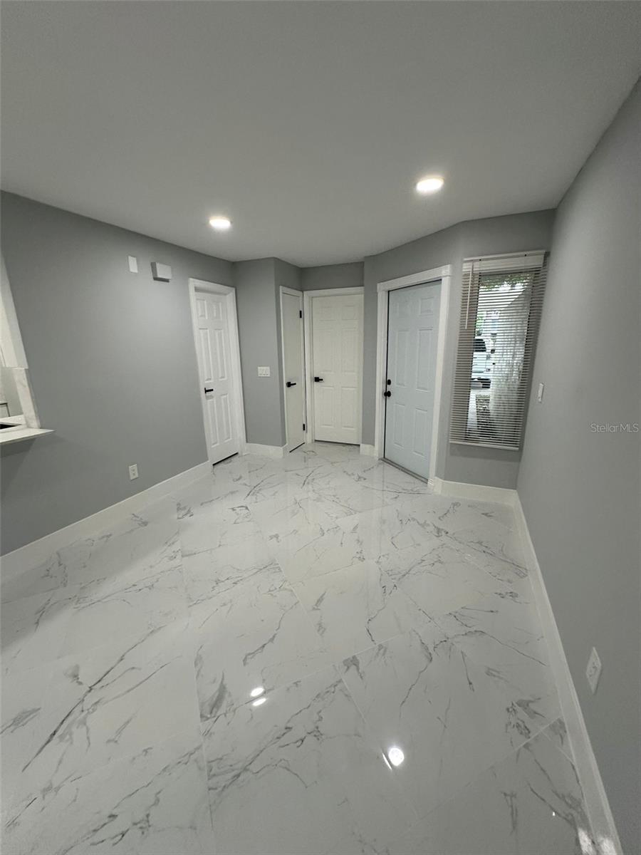 WHISPERING  PINES - Residential