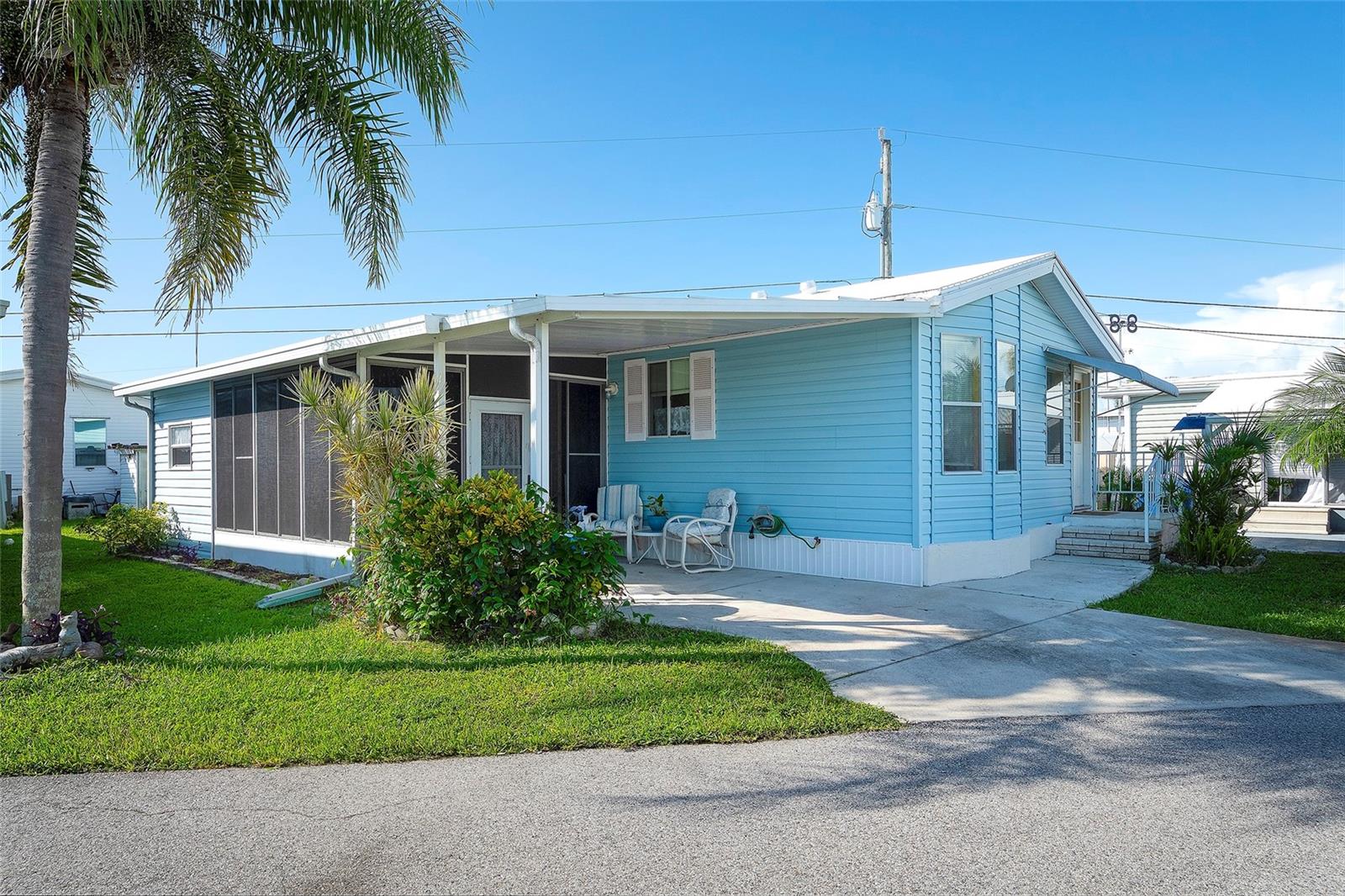 2062 CHAMPION STREET