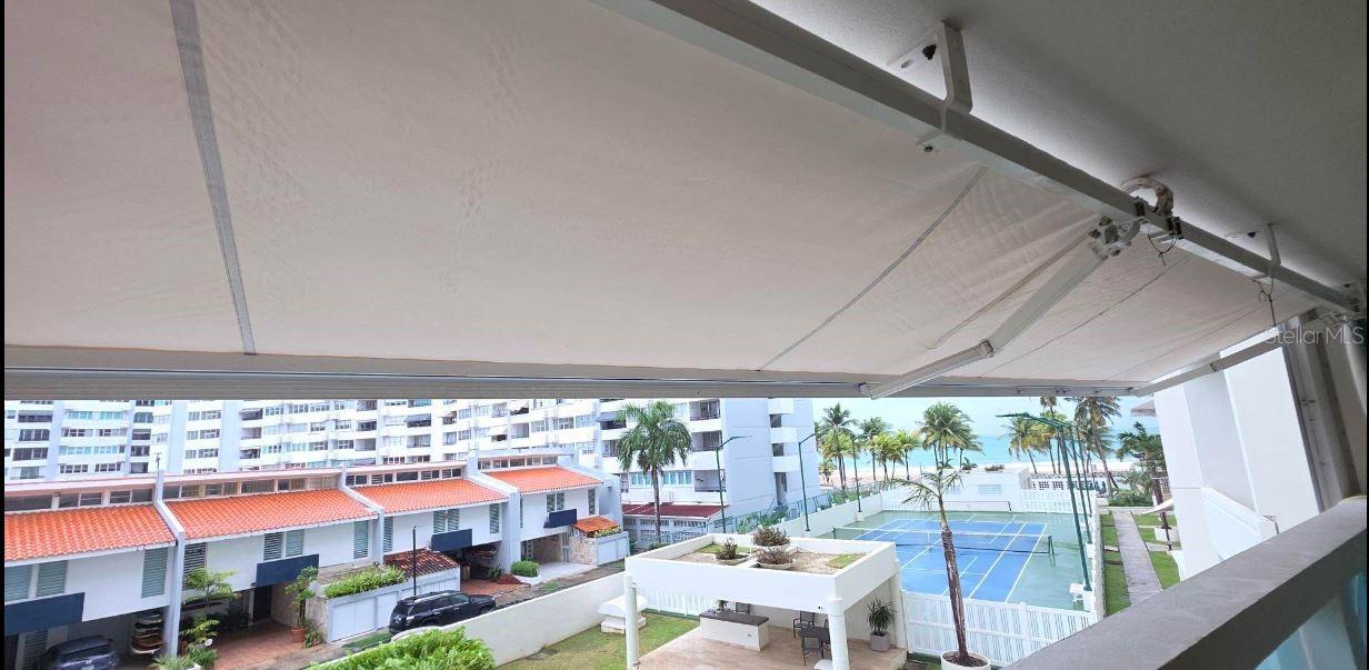 7063 AVE LOS GOBERNADORES