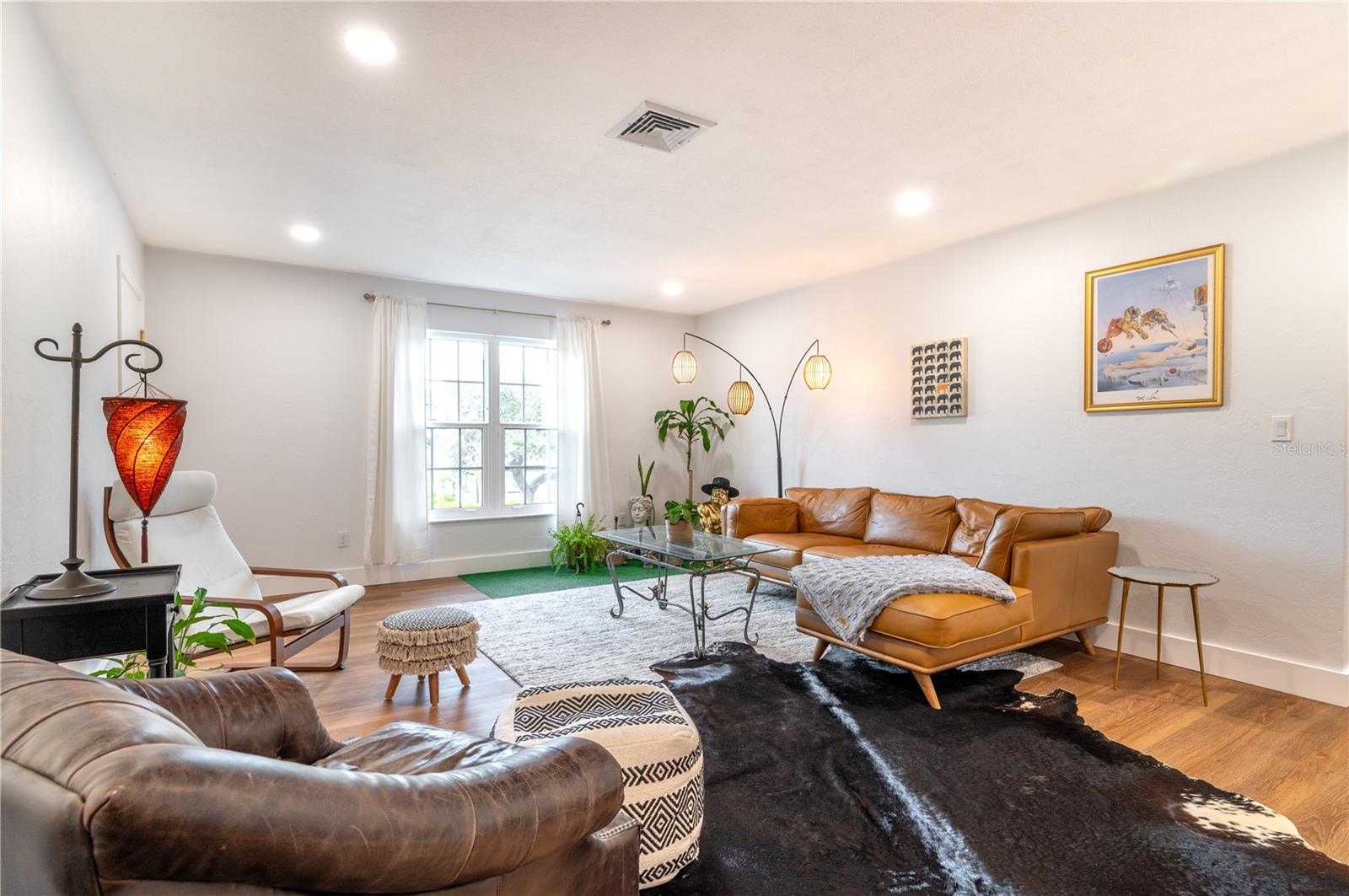 EDEN ISLE CONDO OF ST PETERSBURG - Residential Lease