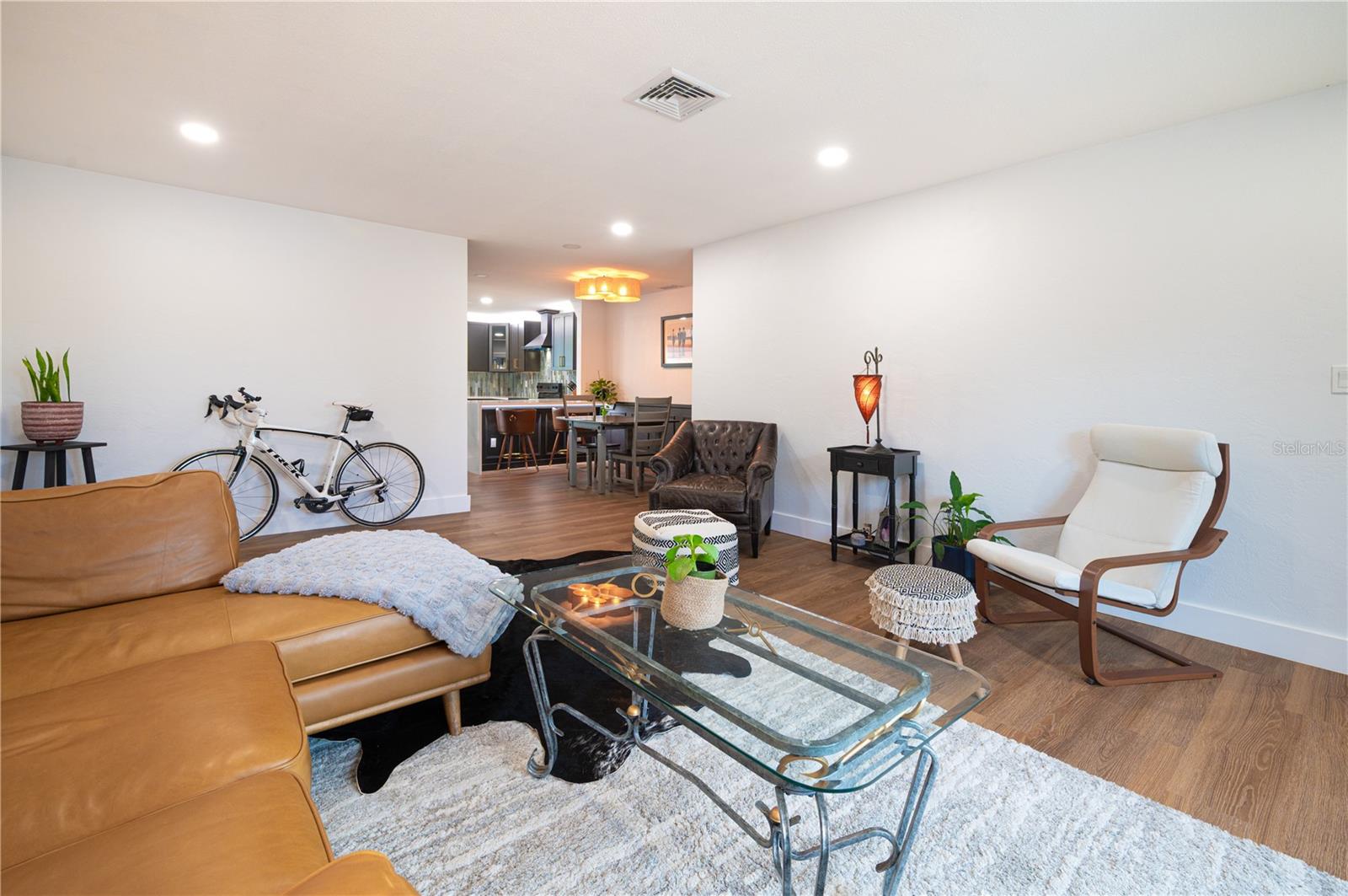 EDEN ISLE CONDO OF ST PETERSBURG - Residential Lease