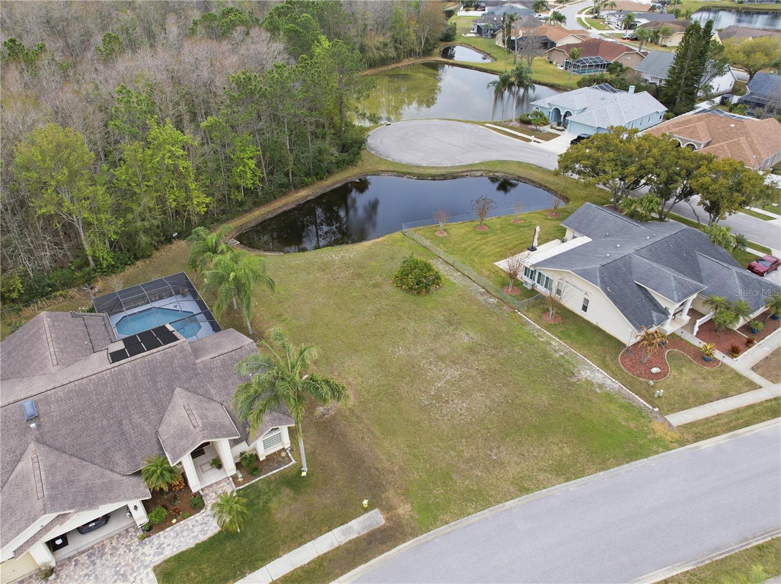 CHELSEA PLACE - Land