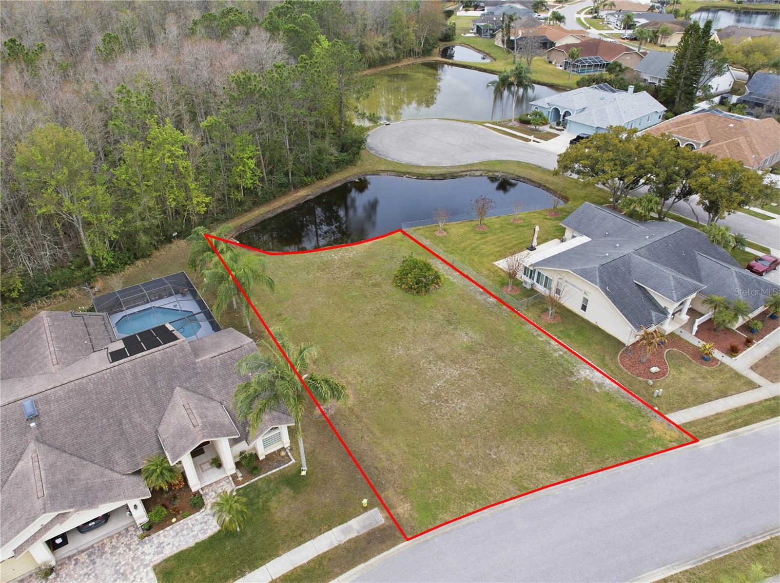 CHELSEA PLACE - Land