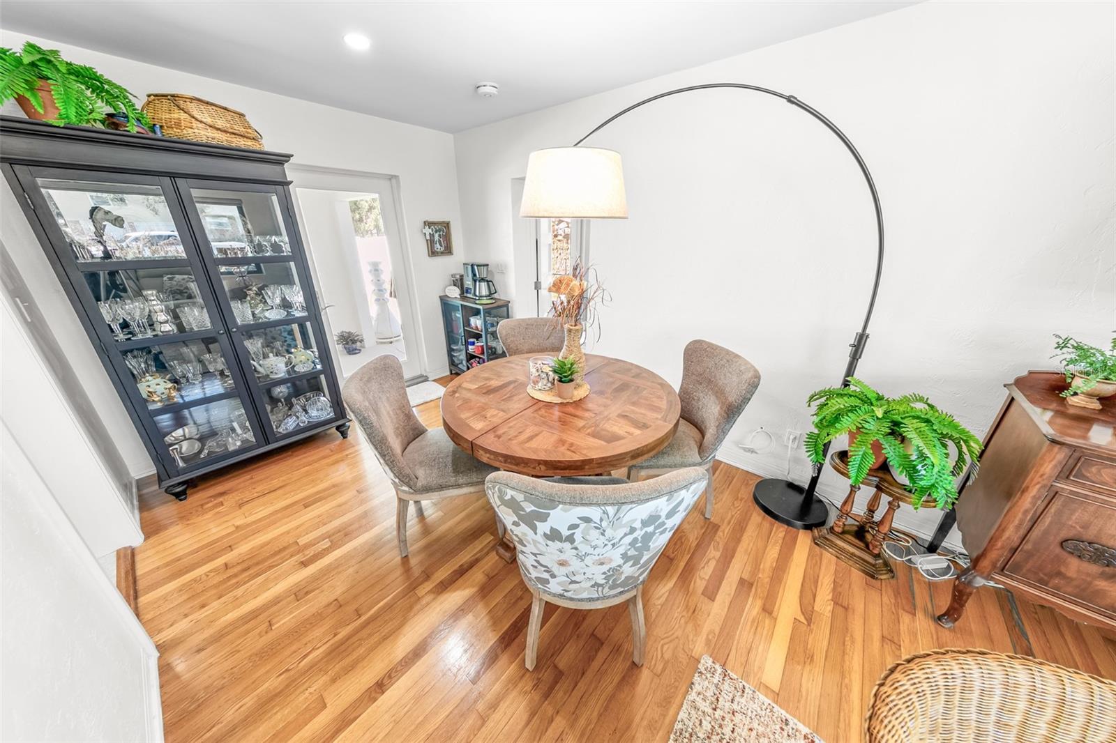 PLEASANT VIEW CIRCLE - Residential