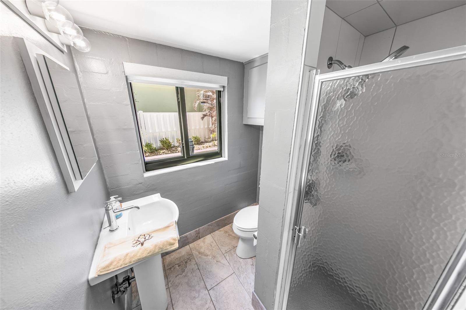 PLEASANT VIEW CIRCLE - Residential