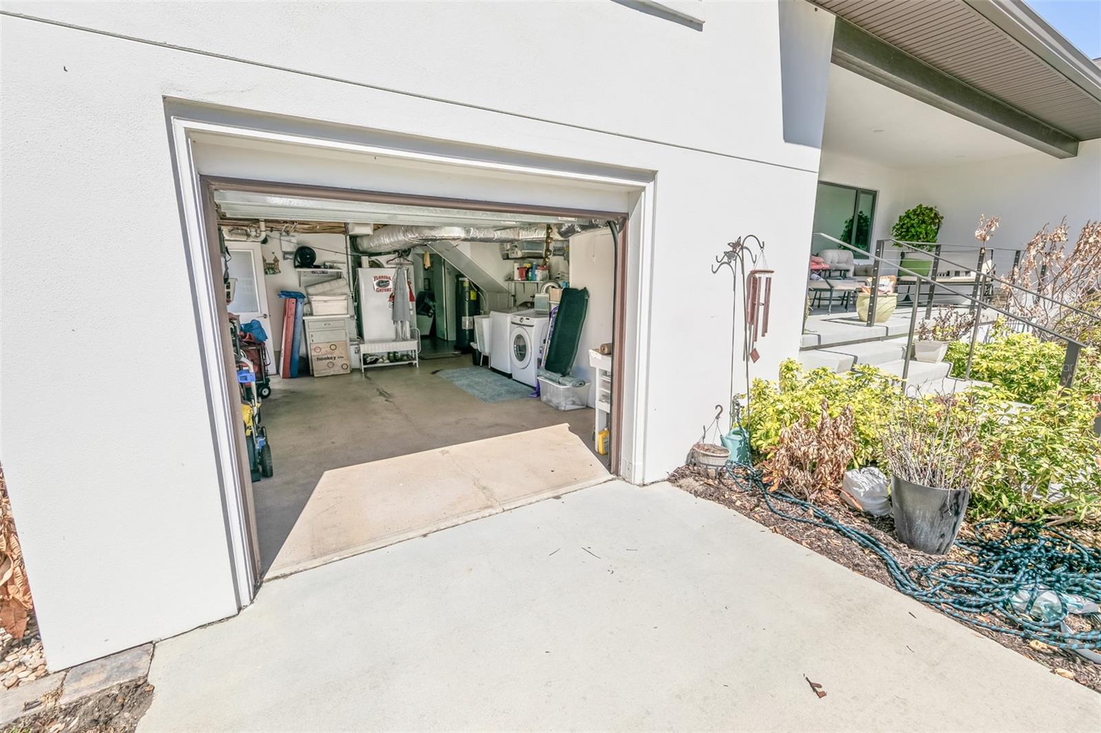 PLEASANT VIEW CIRCLE - Residential