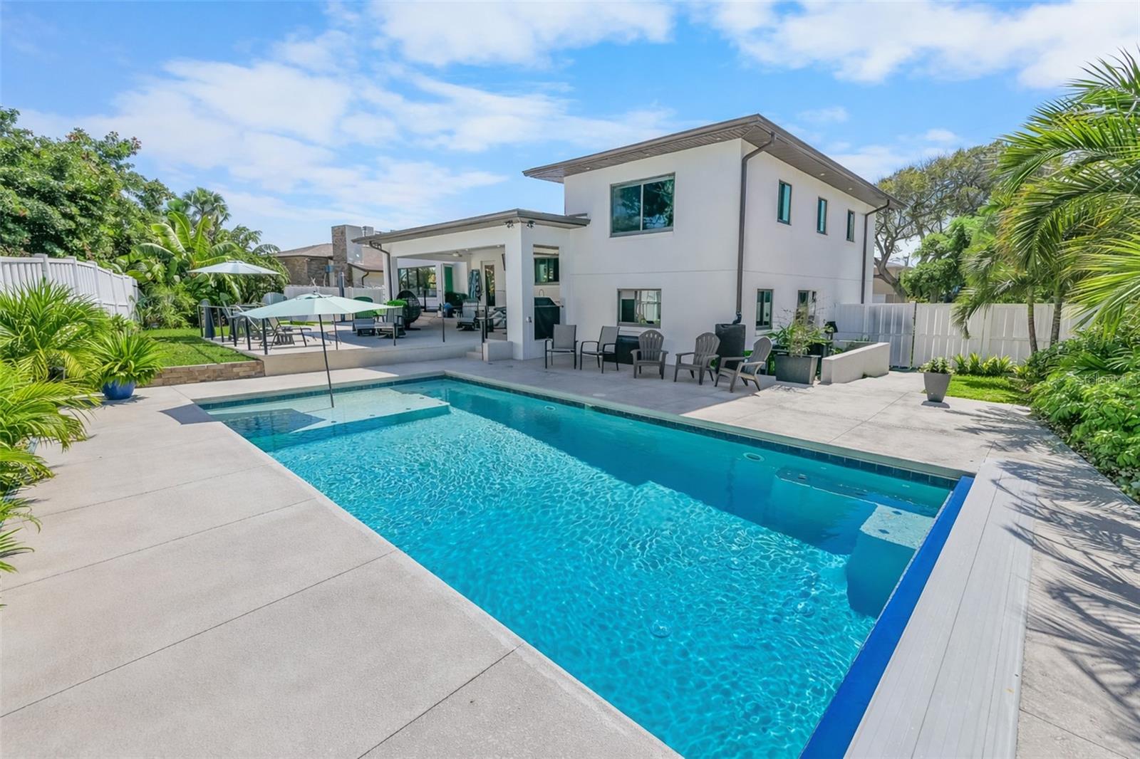 PLEASANT VIEW CIRCLE - Residential