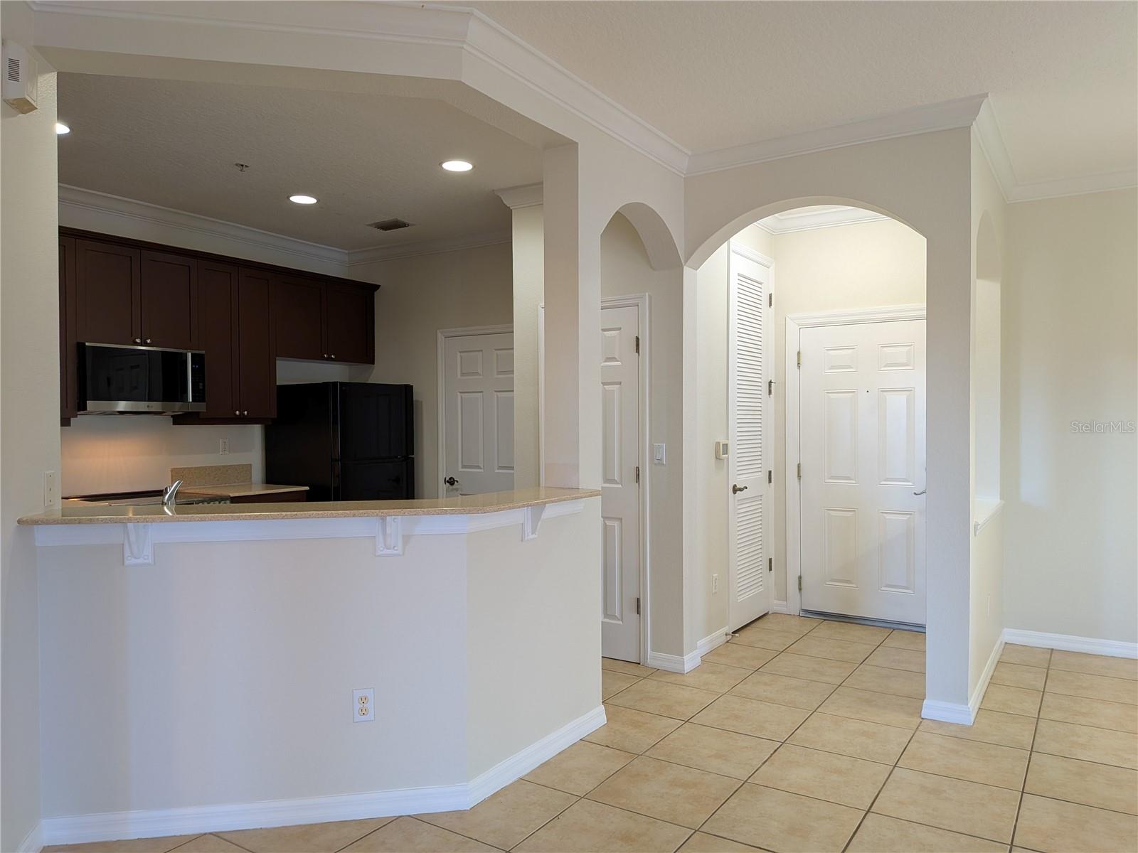 LAKESIDE/LKS/WINDERMERE - Residential Lease