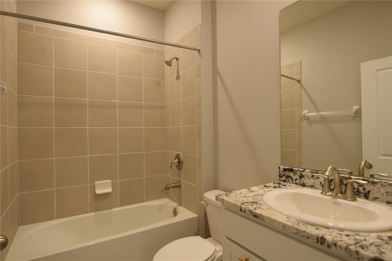 BAY LNDG PH 2B - Residential Lease