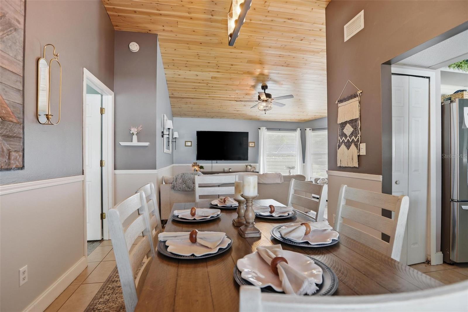 DEER RUN UNIT 21B - Residential