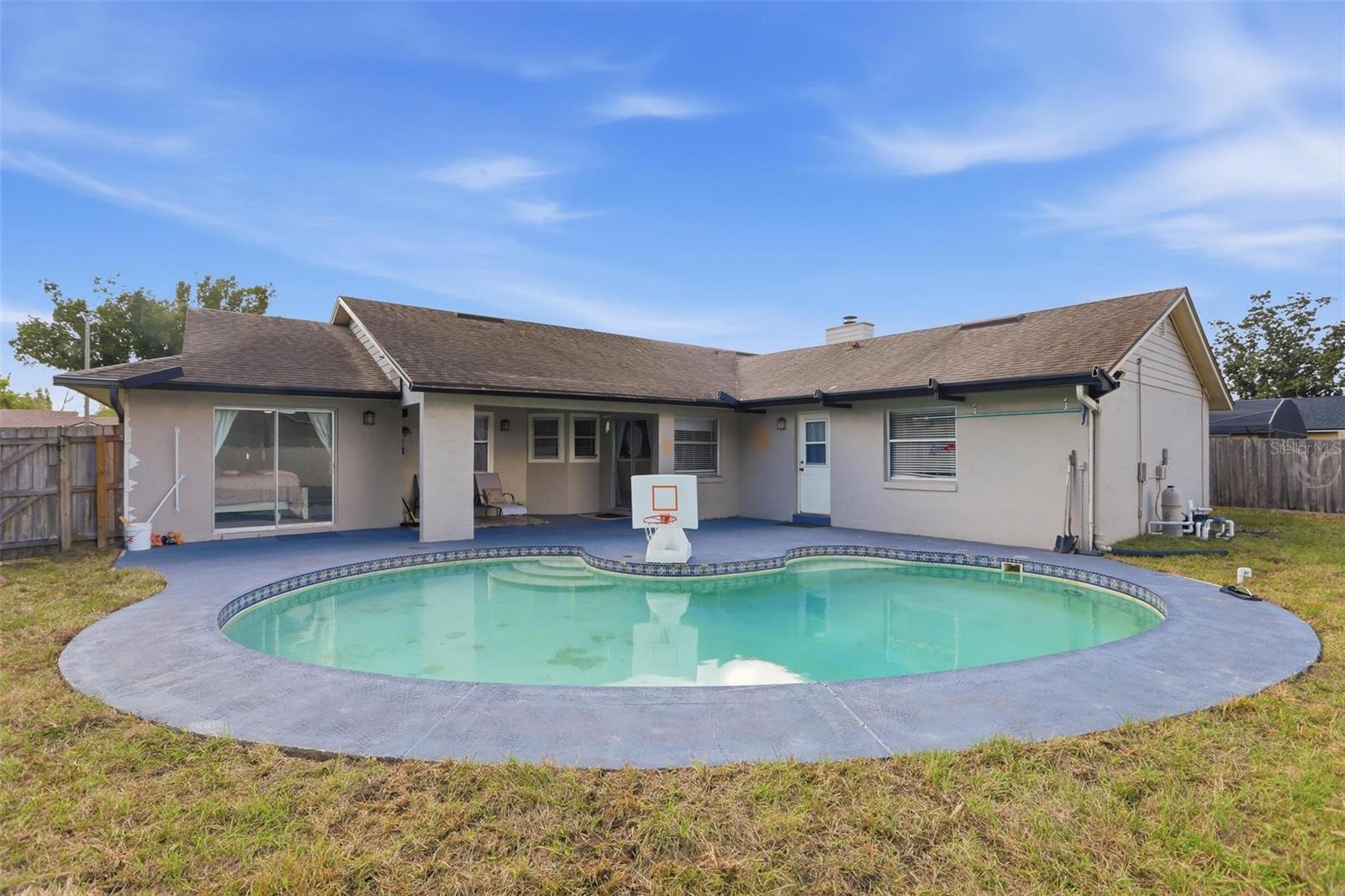 DEER RUN UNIT 21B - Residential