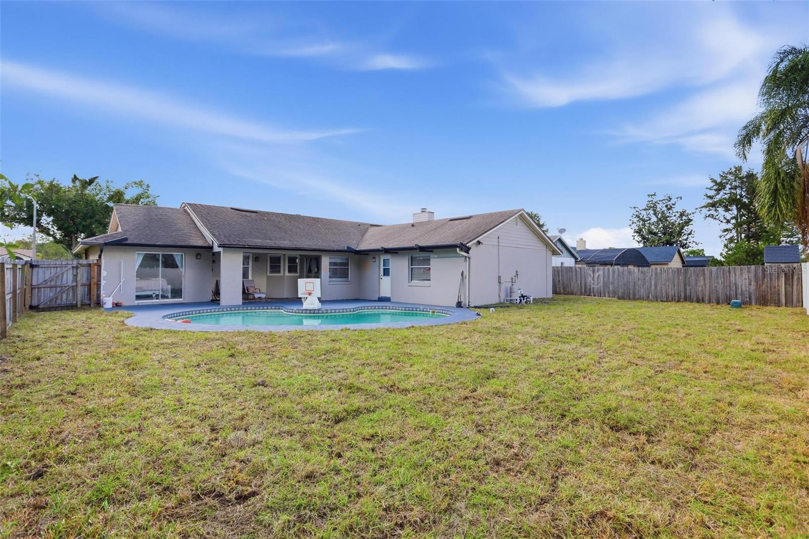 DEER RUN UNIT 21B - Residential