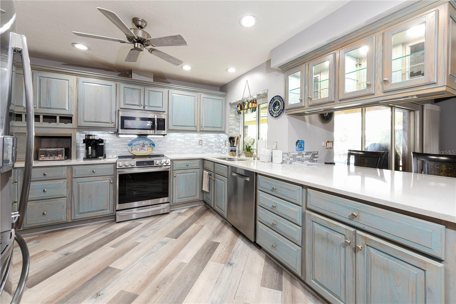 HERITAGE LAKE ESTATES - Residential